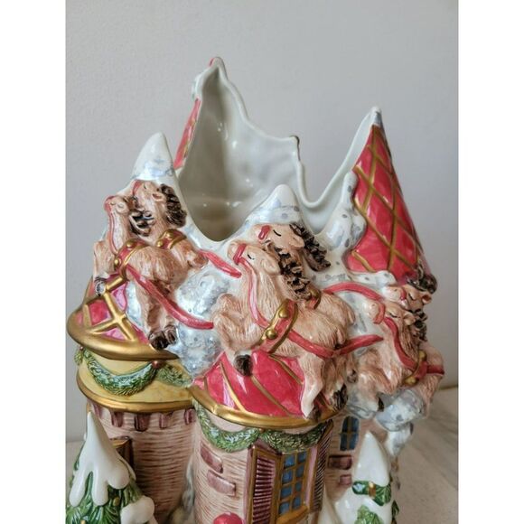 Fitz Floyd North Pole Castle reindeer slay centerpiece vase - Picture 4 of 11